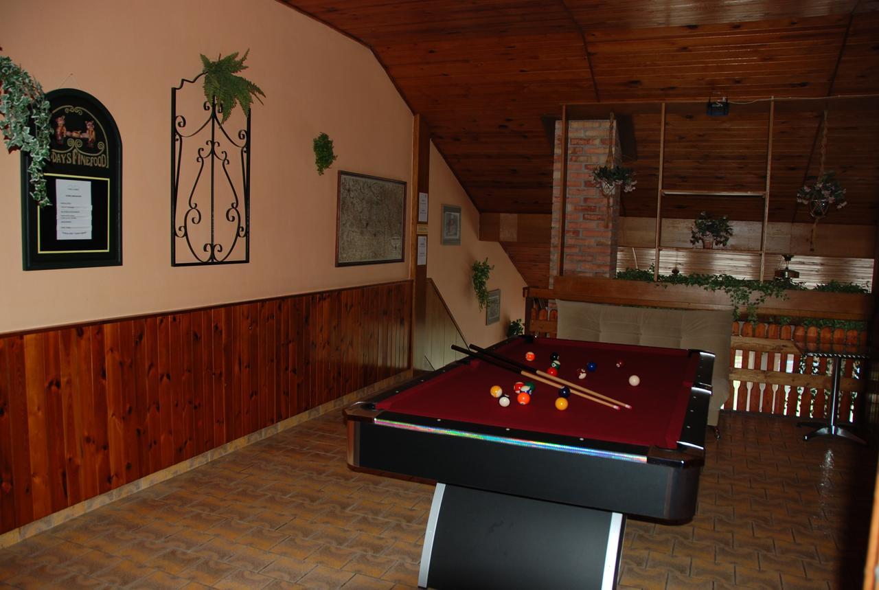 Rodinny "Hotel U Mustku" Desná 外观 照片