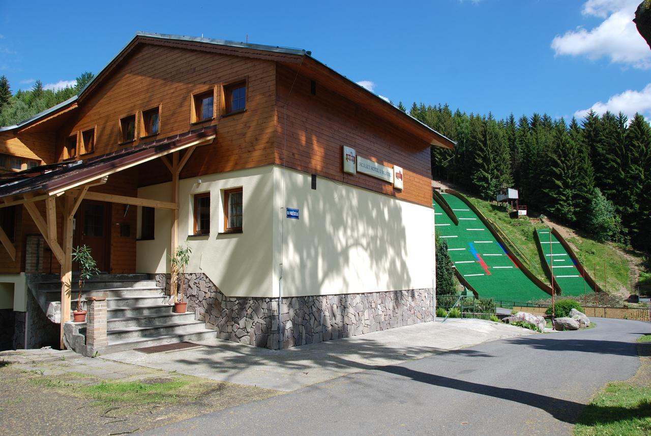 Rodinny "Hotel U Mustku" Desná 外观 照片